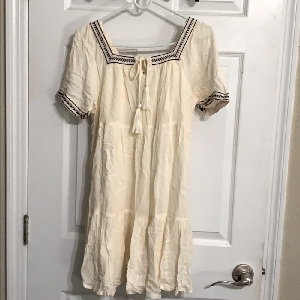 Olive+Oak white flowy dress (small/medium)